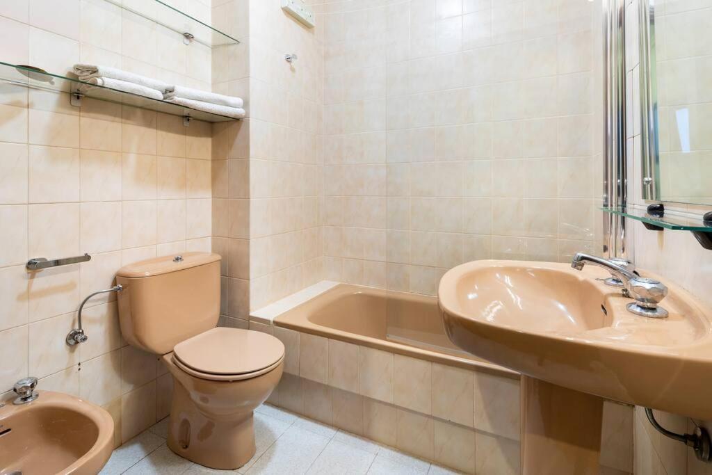 Apartamento Centro De Vigo Con Paking Gratuito Buitenkant foto